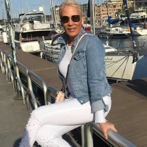 Meet your Posher, Bernardine